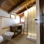 Maison Lo Triolet Introd