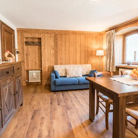 Maison Lo Triolet * Introd