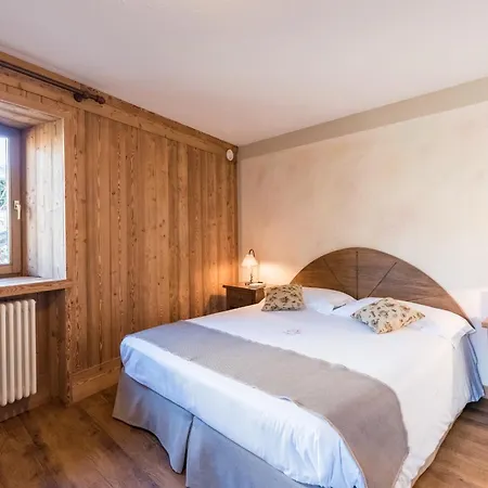 Alloggio per agriturismo Maison Lo Triolet *