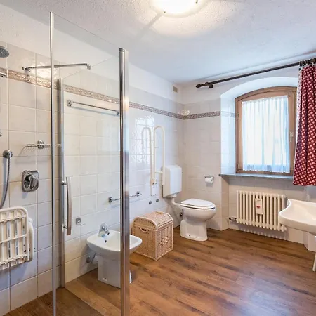 Maison Lo Triolet Farma Introd