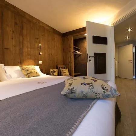 Maison Lo Triolet * Introd