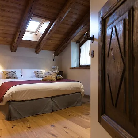 Maison Lo Triolet *