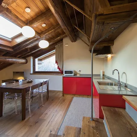 Maison Lo Triolet *