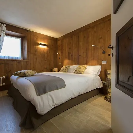 Alloggio per agriturismo Maison Lo Triolet *