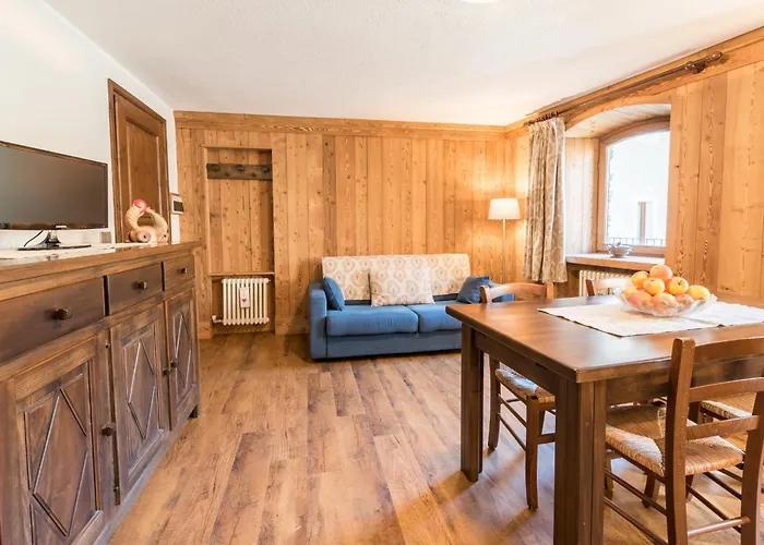 Maison Lo Triolet * Introd