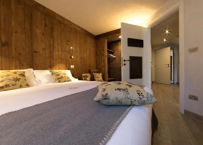 Maison Lo Triolet * Introd