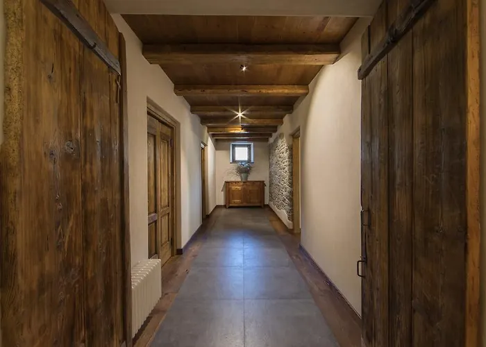 Maison Lo Triolet Farm stay