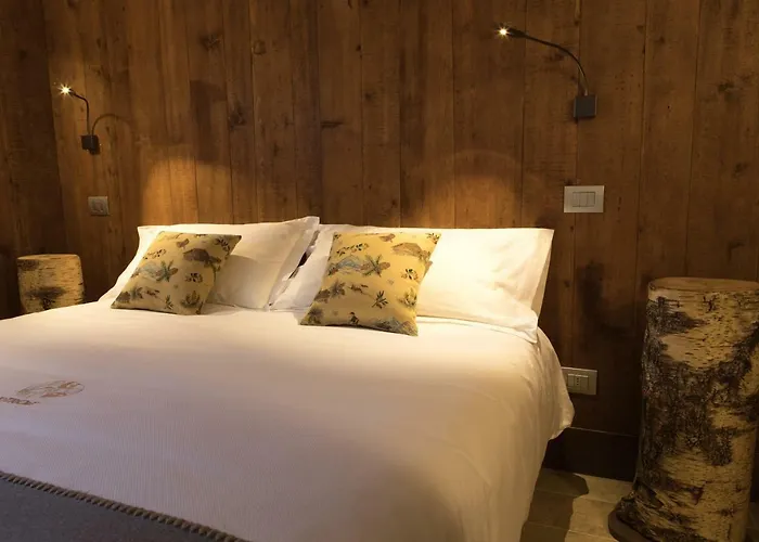 Maison Lo Triolet Farm stay Introd