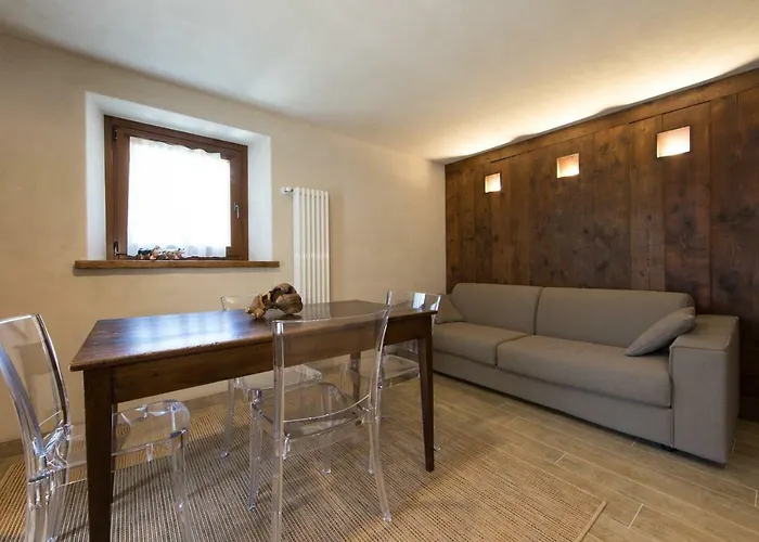 Maison Lo Triolet Farm stay *